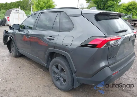 2023 Toyota Rav4 Xle z USA, uszkodzony, nr VIN 2T3P1RFV7PC325982